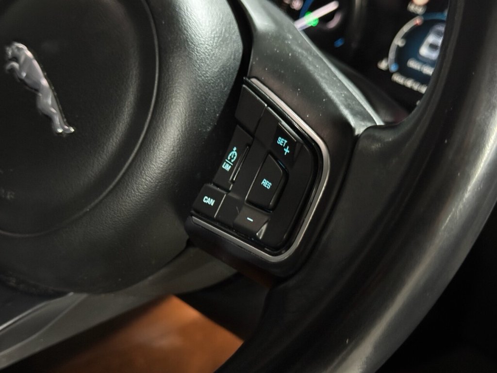 Used Jaguar XF 2017 for sale - 76327942: Photo 48