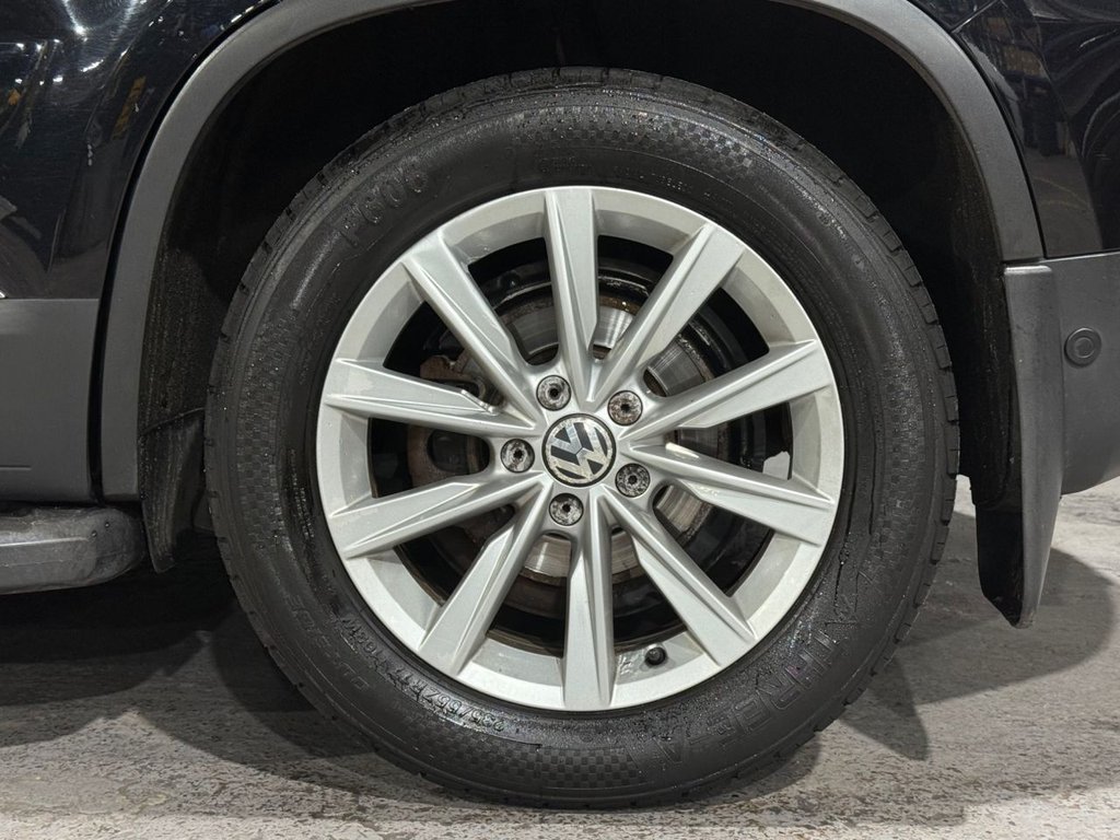 Used Volkswagen Tiguan 2011 for sale - 76740339: Photo 28