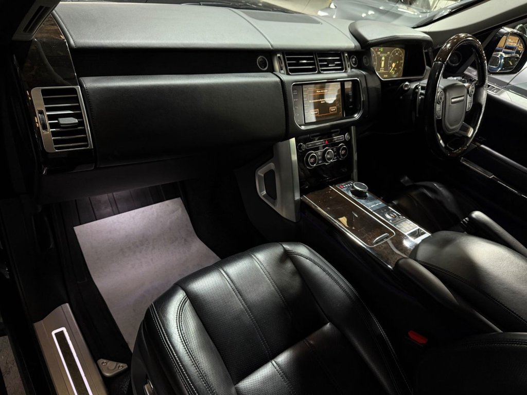 Used Land Rover Range Rover 2015 for sale - 77692526: Photo 46