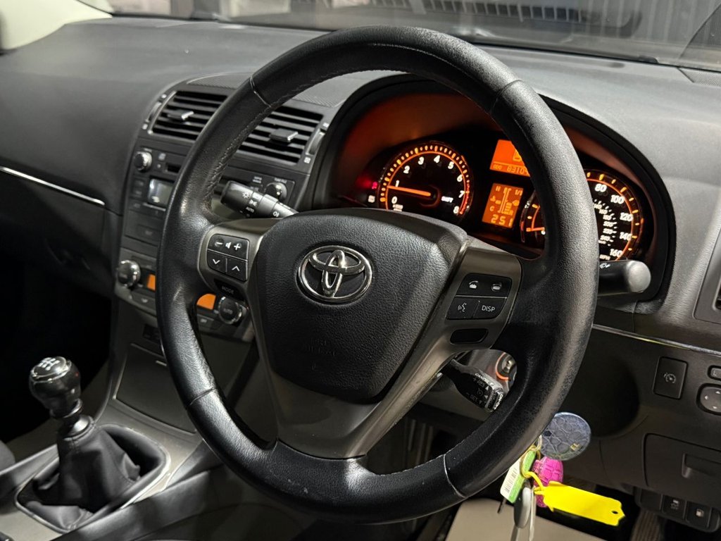 Used Toyota Avensis 2010 for sale - 77692776: Photo 10