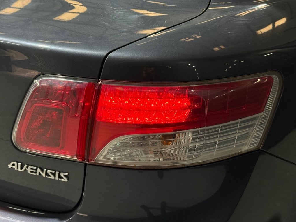 Used Toyota Avensis 2010 for sale - 77692776: Photo 35