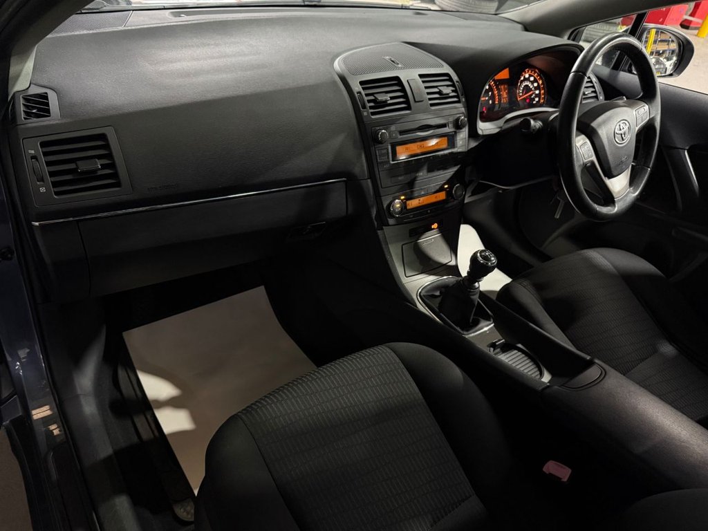 Used Toyota Avensis 2010 for sale - 77692776: Photo 46