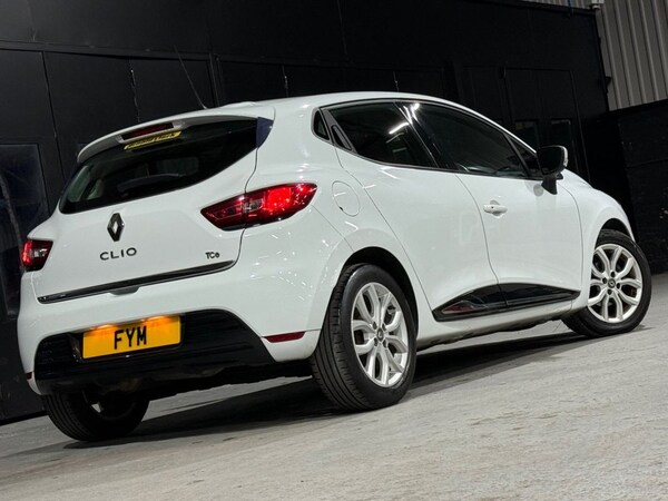 Used Renault Clio 2016 for sale - 76210508: Photo 19