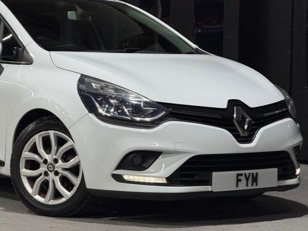 Used Renault Clio 2016 for sale - 76210508: Photo 32