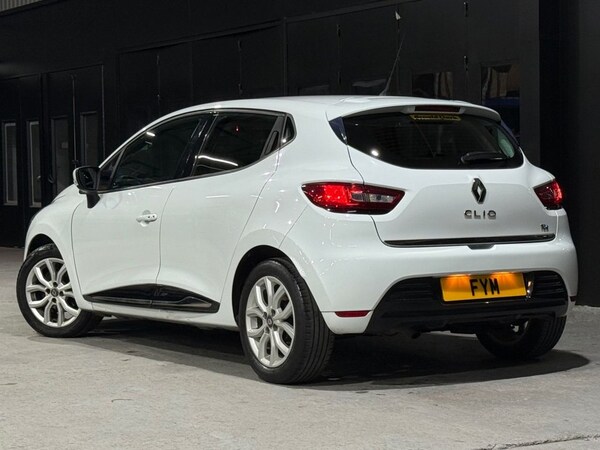 Used Renault Clio 2016 for sale - 76210508: Photo 4