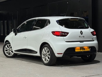 Used Renault Clio 2016 for sale - 76210508: Photo 4