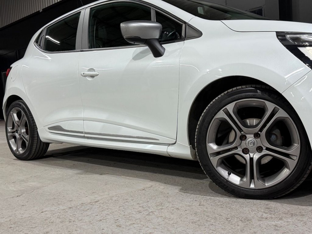 Used Renault Clio 2017 for sale - 77038496: Photo 30