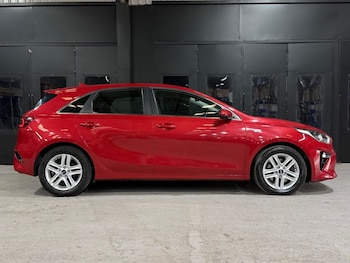 Used Kia Ceed 2019 for sale - 78908266: Photo