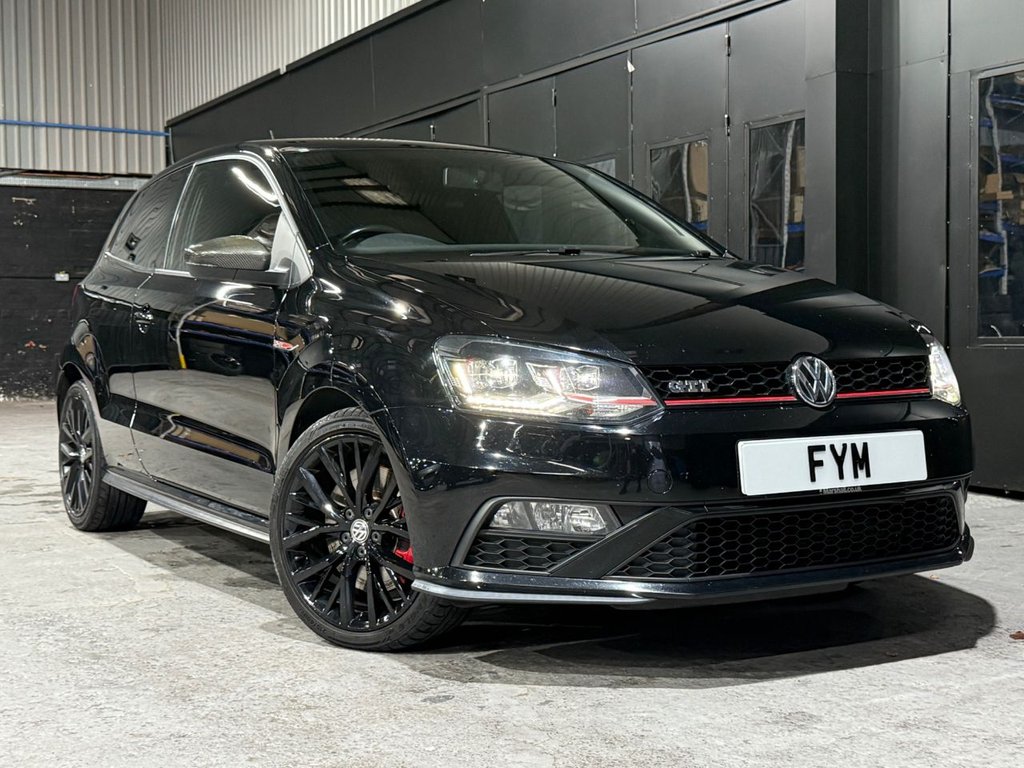 Used Volkswagen Polo 2015 for sale - 76698174: Photo 3