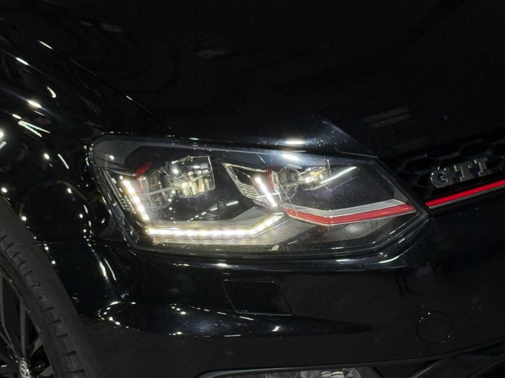 Used Volkswagen Polo 2015 for sale - 76698174: Photo 38