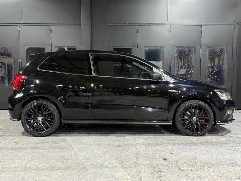 Used Volkswagen Polo 2015 for sale - 76698174: Photo 4