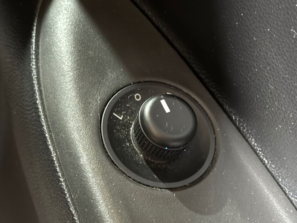 Used Vauxhall Viva 2015 for sale - 77795047: Photo 50