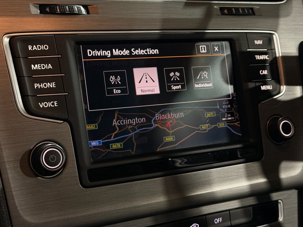 Used Volkswagen Golf 2015 for sale - 77692523: Photo 42