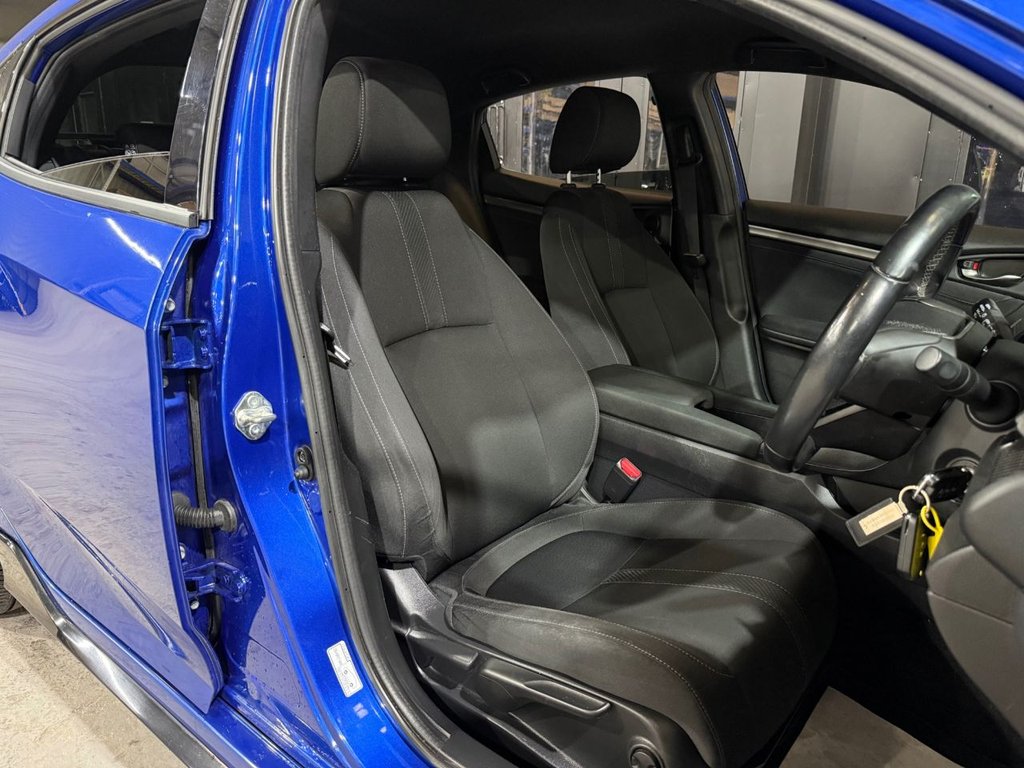 Used Honda Civic 2017 for sale - 77880041: Photo 10