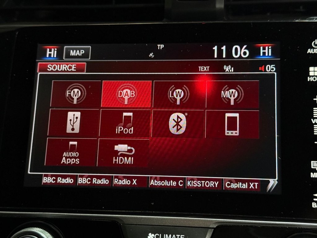 Used Honda Civic 2017 for sale - 77880041: Photo 12