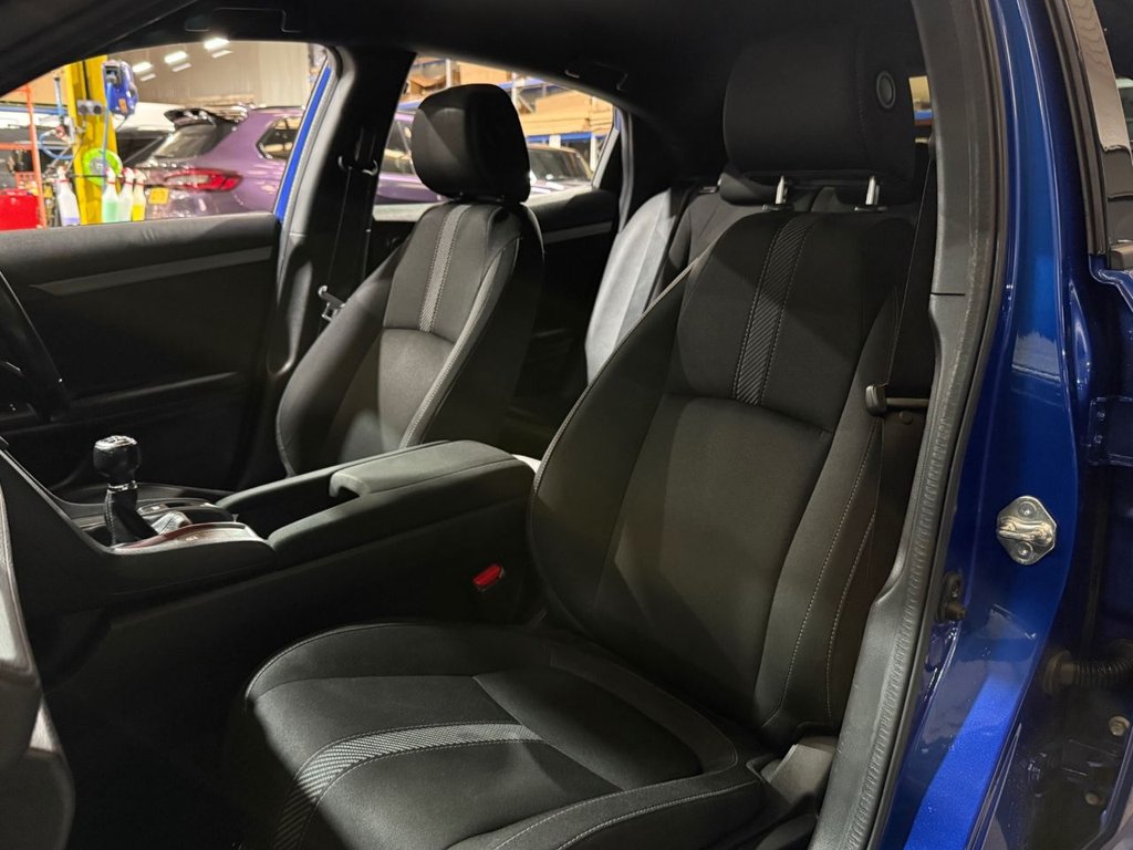 Used Honda Civic 2017 for sale - 77880041: Photo 18