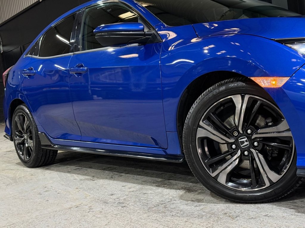 Used Honda Civic 2017 for sale - 77880041: Photo 27