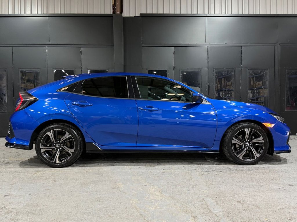 Used Honda Civic 2017 for sale - 77880041: Photo 3