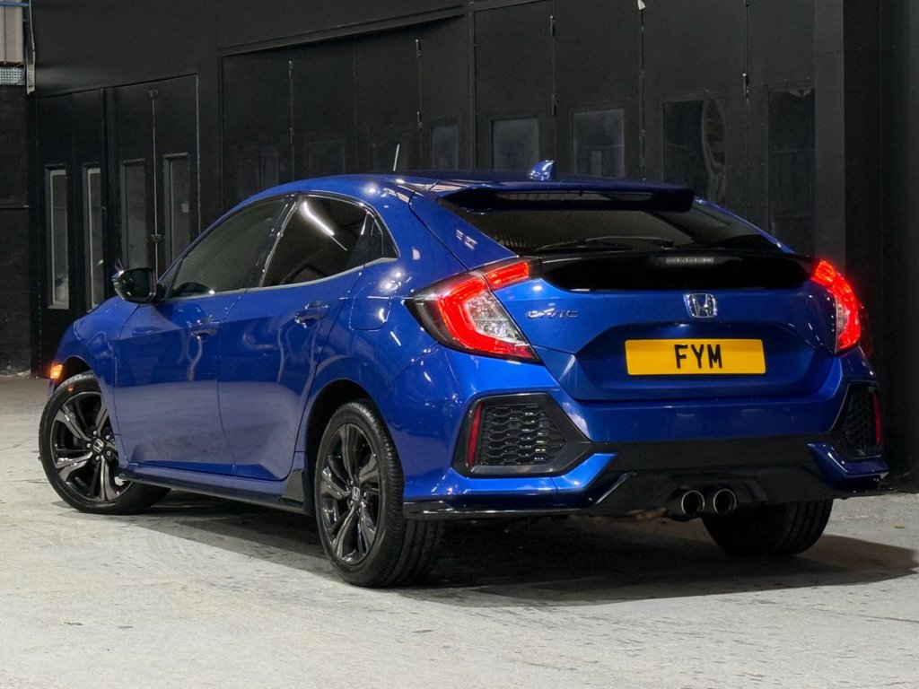 Used Honda Civic 2017 for sale - 77880041: Photo 4