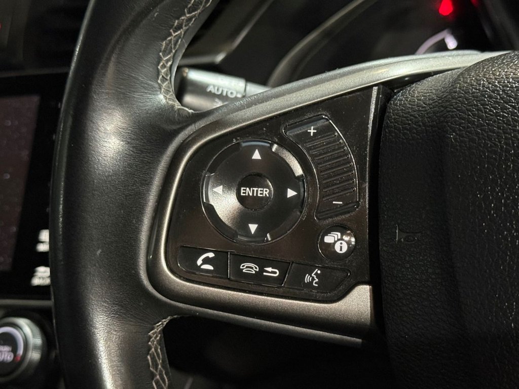 Used Honda Civic 2017 for sale - 77880041: Photo 44