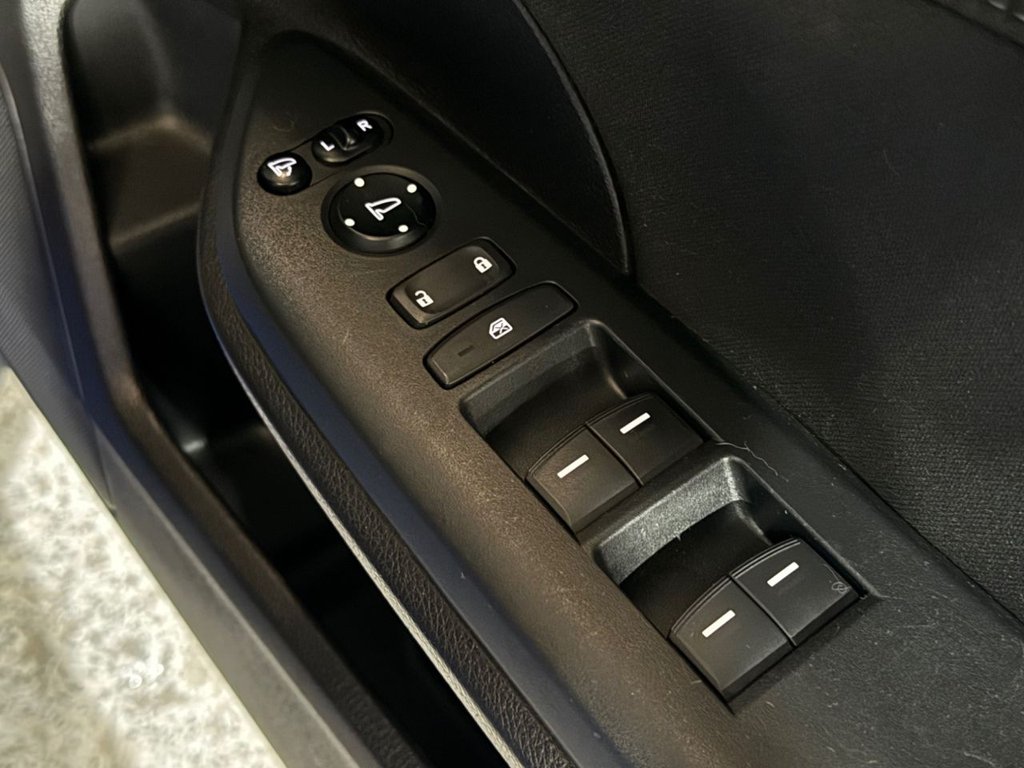 Used Honda Civic 2017 for sale - 77880041: Photo 45