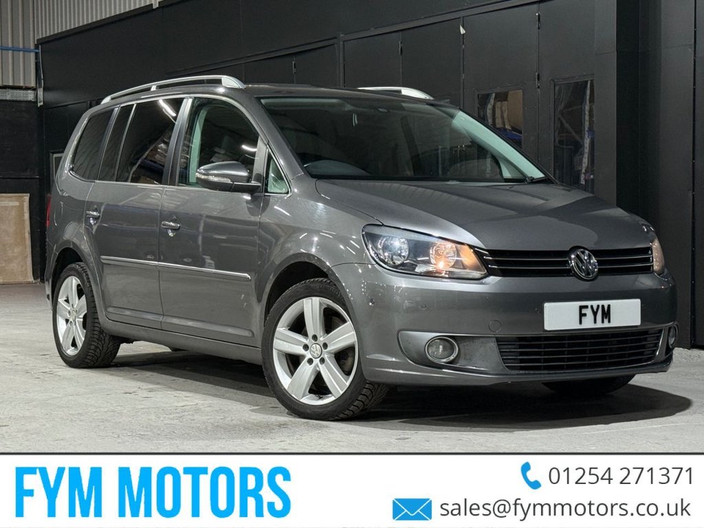 Used Volkswagen Touran 2011 for sale - 76792195: Photo 1