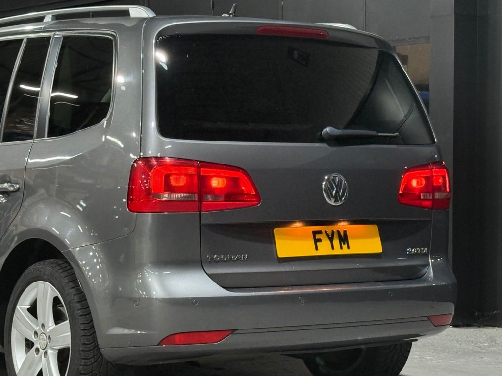 Used Volkswagen Touran 2011 for sale - 76792195: Photo 37