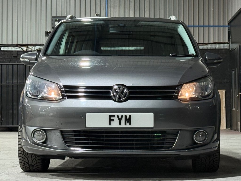 Used Volkswagen Touran 2011 for sale - 76792195: Photo 41