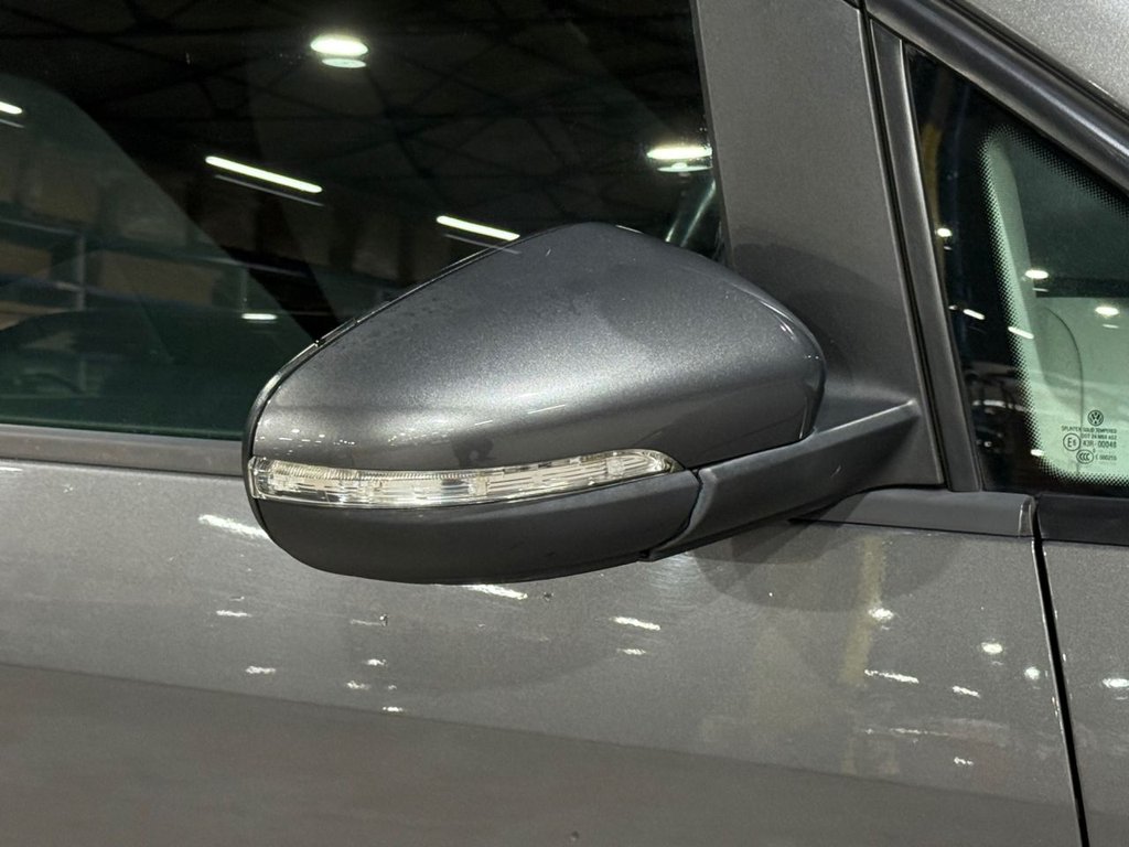 Used Volkswagen Touran 2011 for sale - 76792195: Photo 45