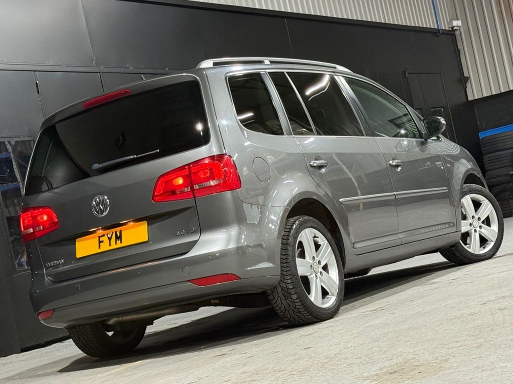 Used Volkswagen Touran 2011 for sale - 76792195: Photo 49