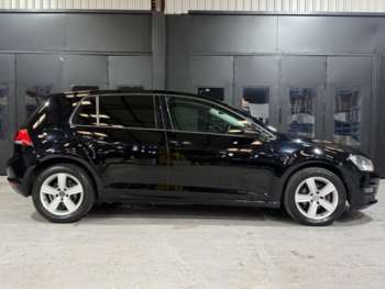 Used Volkswagen Golf 2015 for sale - 75207209: Photo