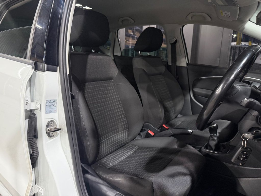 Used Volkswagen Polo 2017 for sale - 77153863: Photo 15