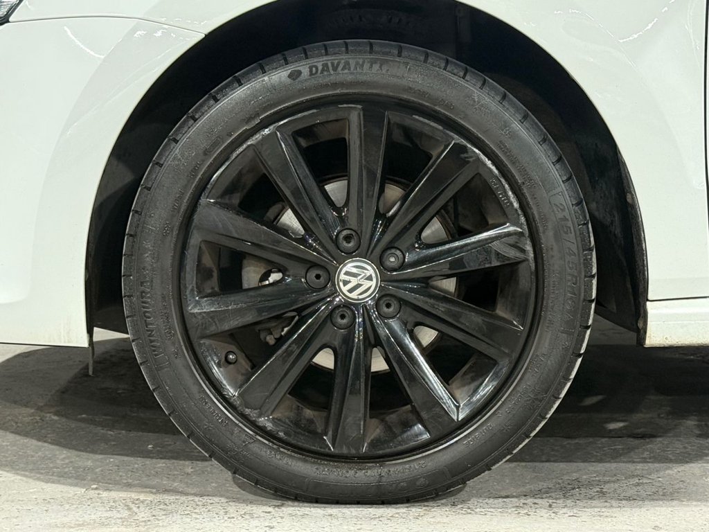 Used Volkswagen Polo 2017 for sale - 77153863: Photo 32