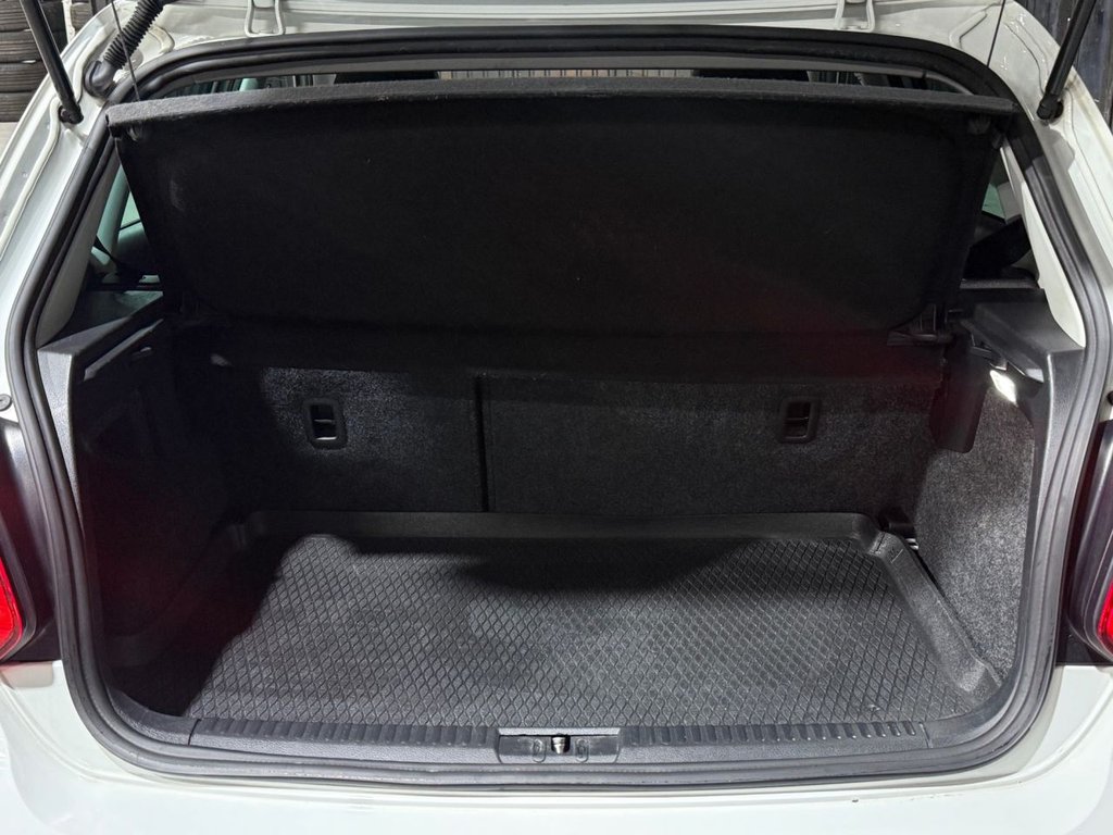Used Volkswagen Polo 2017 for sale - 77153863: Photo 37