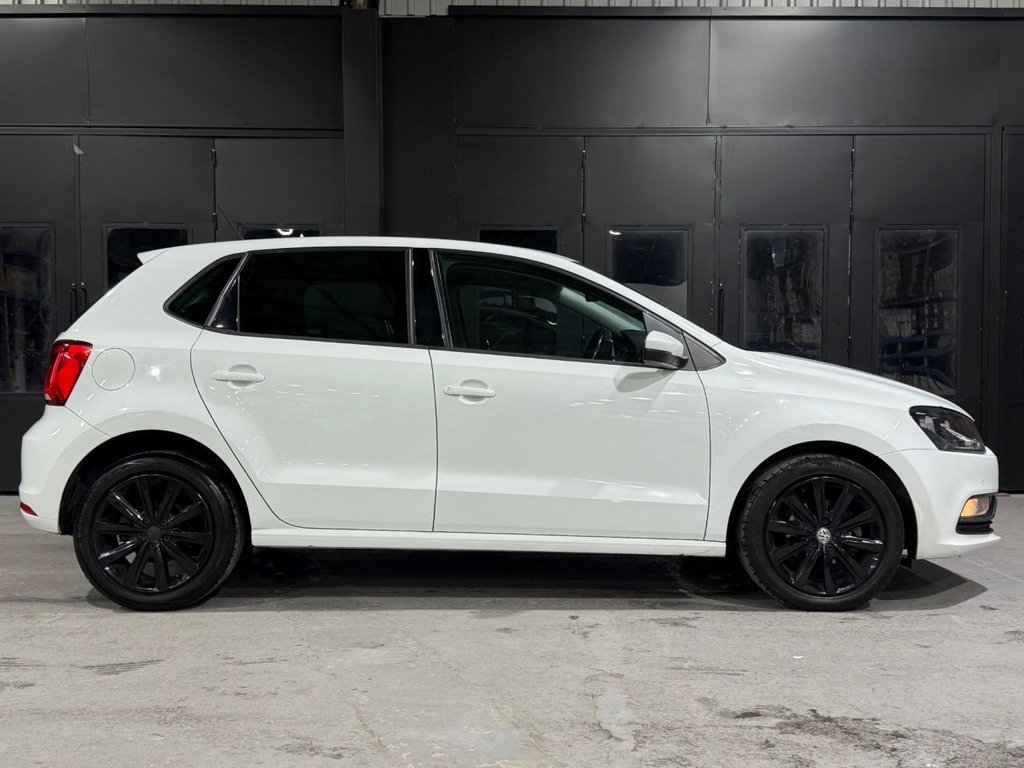 Used Volkswagen Polo 2017 for sale - 77153863: Photo 4