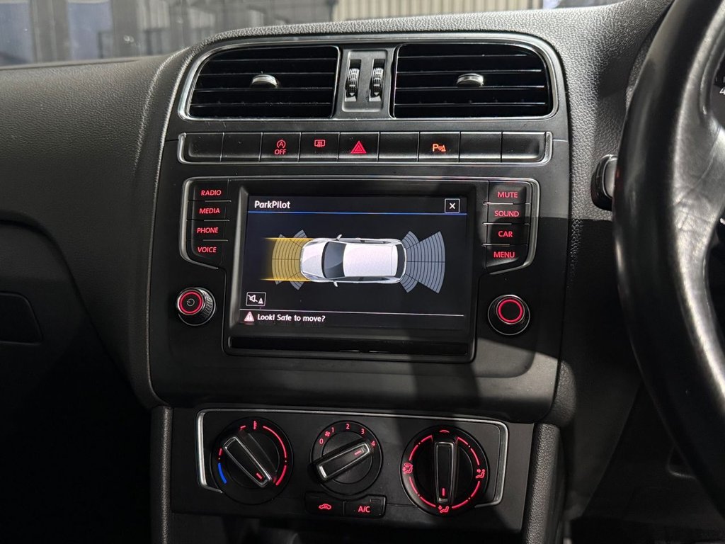 Used Volkswagen Polo 2017 for sale - 77153863: Photo 40