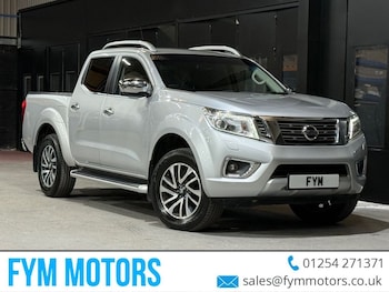 Used Nissan Navara 2017 for sale - 79322763: Photo