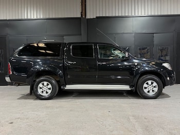 Used Toyota Hilux 2010 for sale - 78896607: Photo