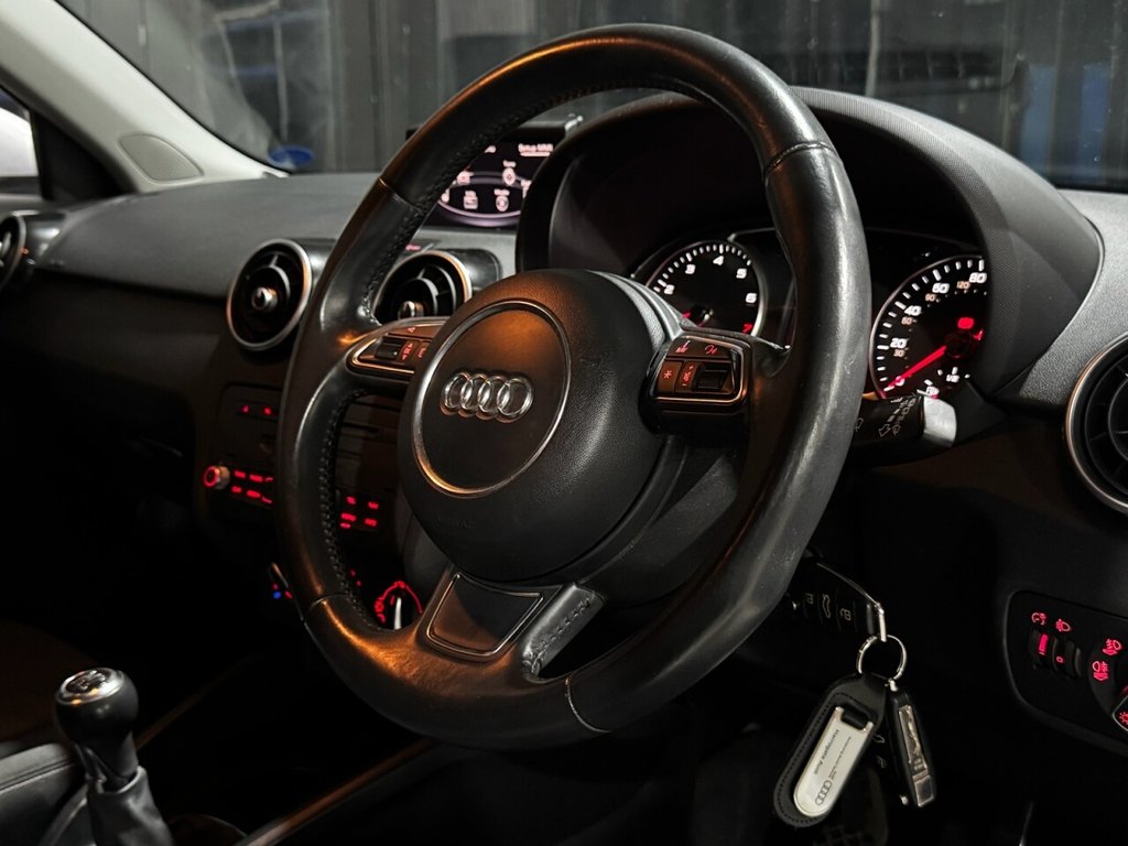 Used Audi A1 2012 for sale - 76356461: Photo 13