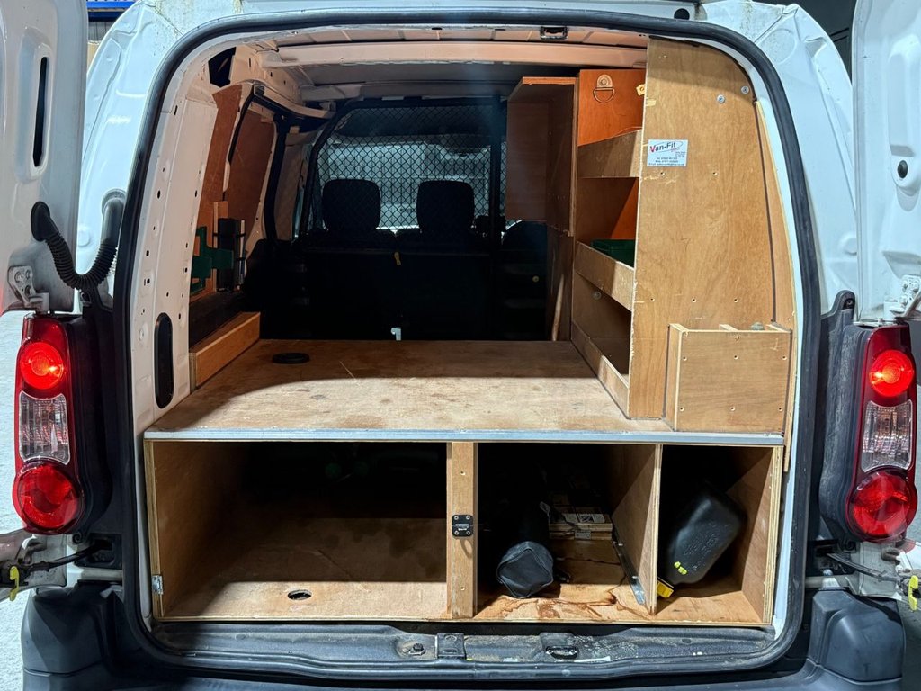 Used Peugeot Partner 2017 for sale - 76632457: Photo 13