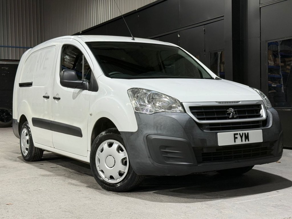 Used Peugeot Partner 2017 for sale - 76632457: Photo 3