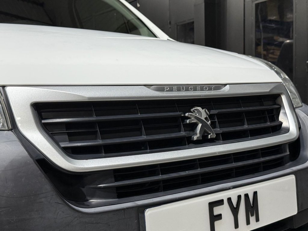 Used Peugeot Partner 2017 for sale - 76632457: Photo 35