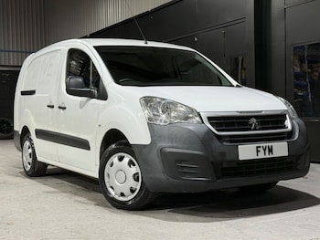 Used Peugeot Partner 2017 for sale - 76632457: Photo