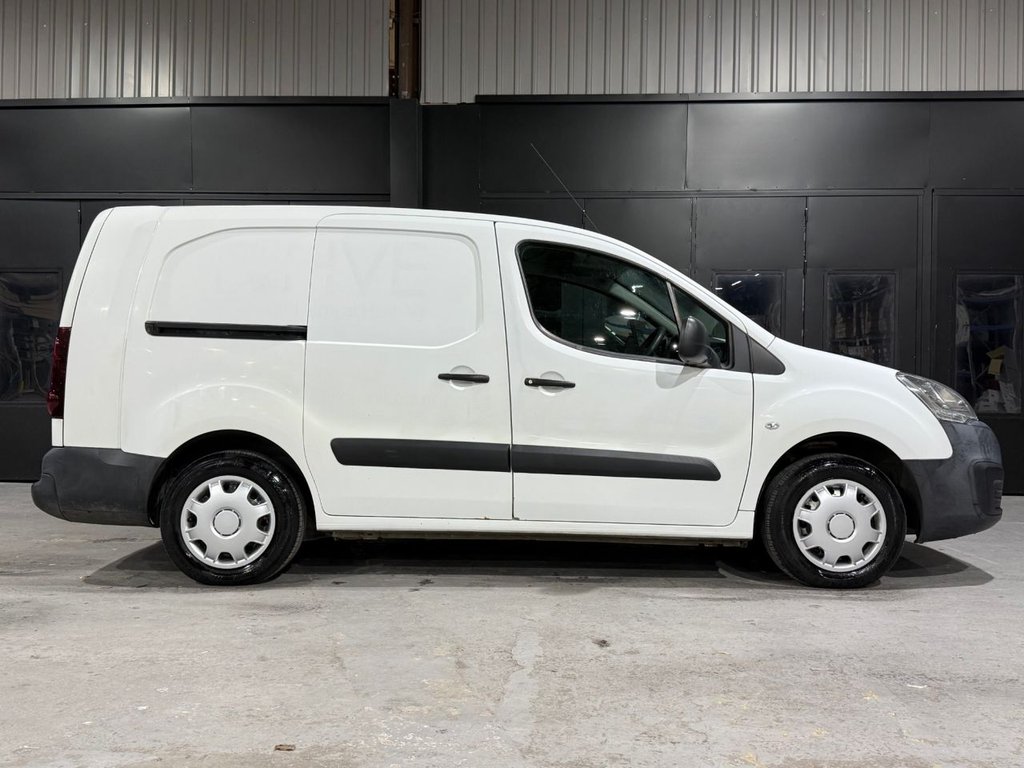 Used Peugeot Partner 2017 for sale - 76632457: Photo 4