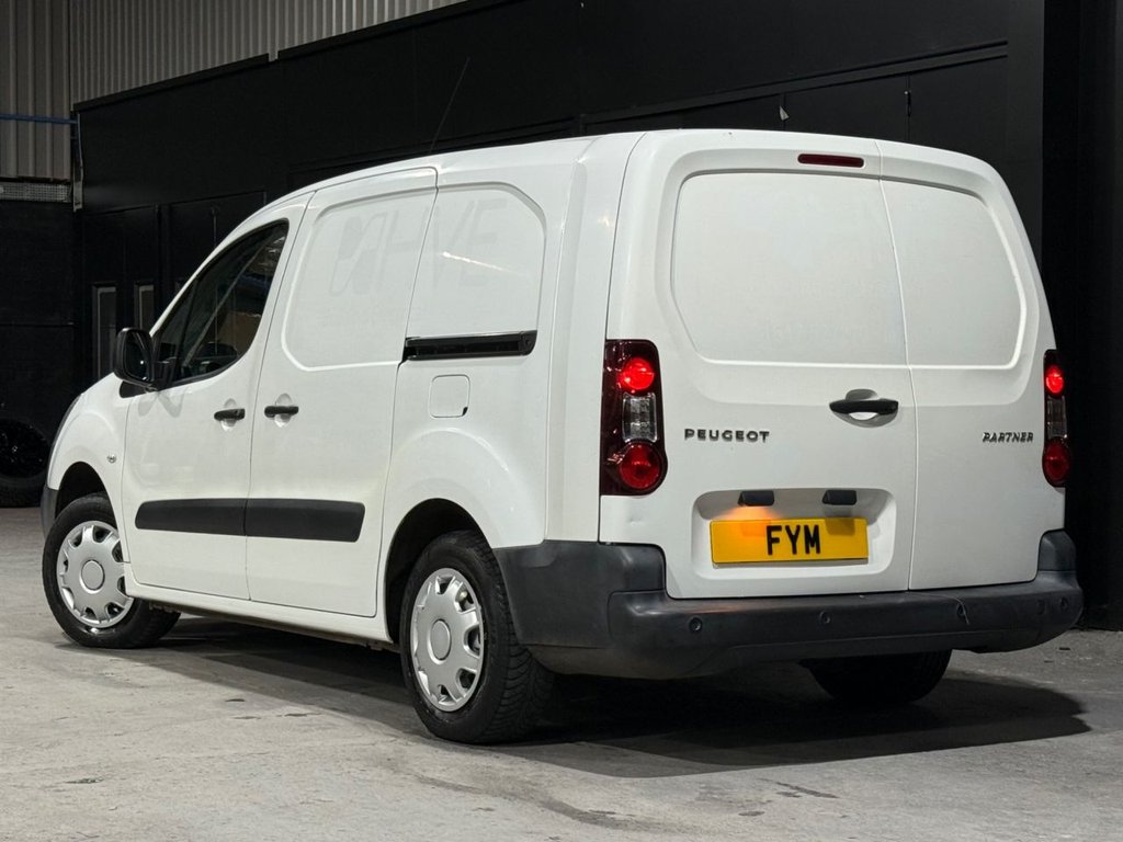 Used Peugeot Partner 2017 for sale - 76632457: Photo 6