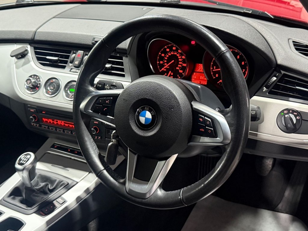 Used BMW Z4 2012 for sale - 76698797: Photo 11