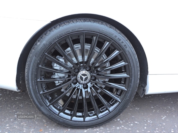 Used Mercedes-Benz C-Class 2014 for sale - 73151539: Photo 5