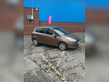 Used Ford B-MAX 2015 for sale - 77055150: Photo