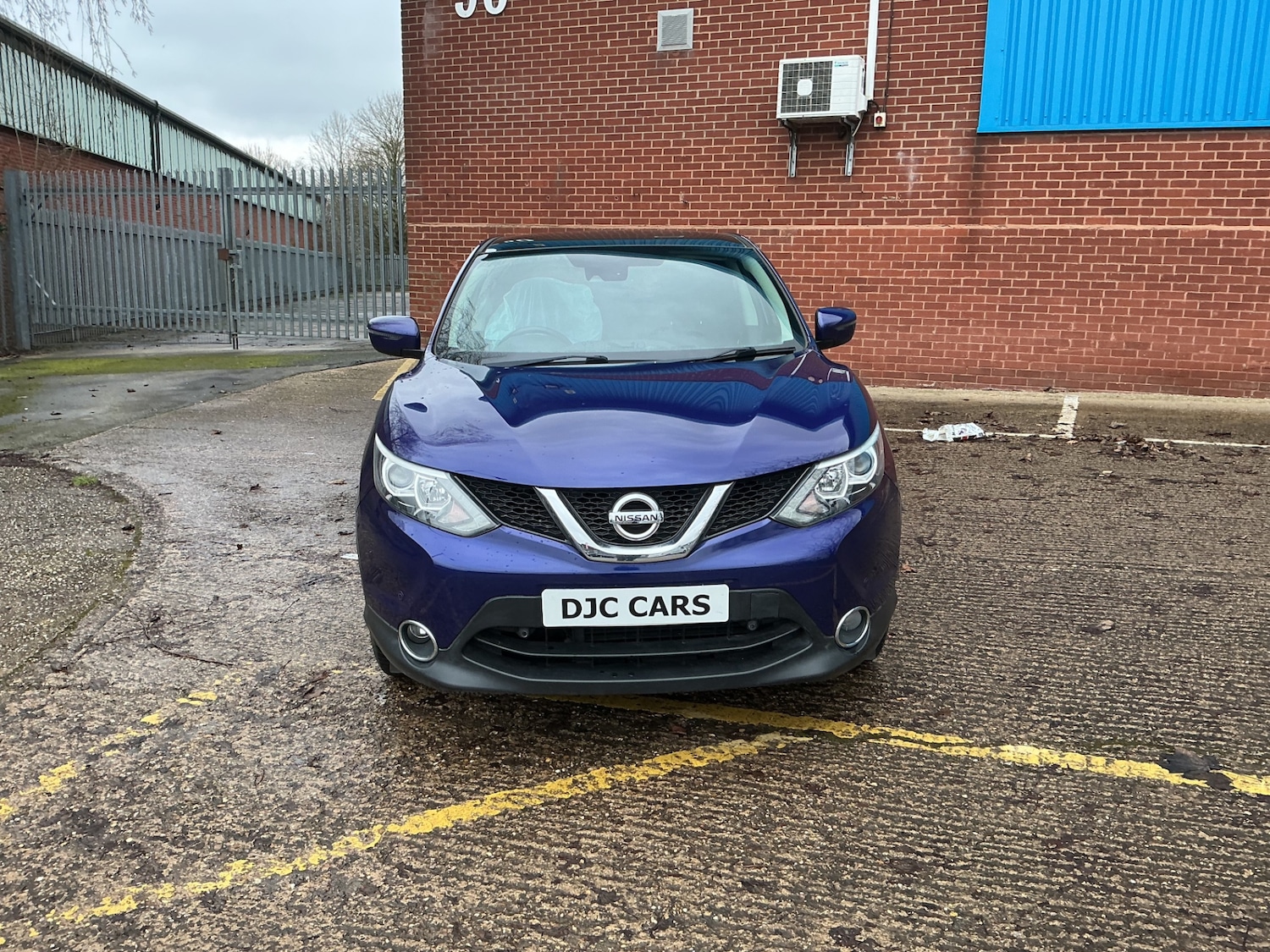 Used Nissan Qashqai 2014 for sale - 77637000: Photo 2