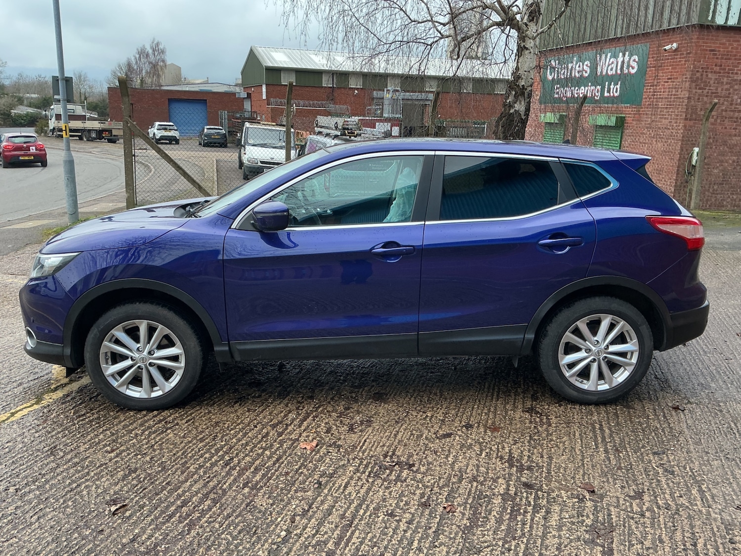 Used Nissan Qashqai 2014 for sale - 77637000: Photo 5